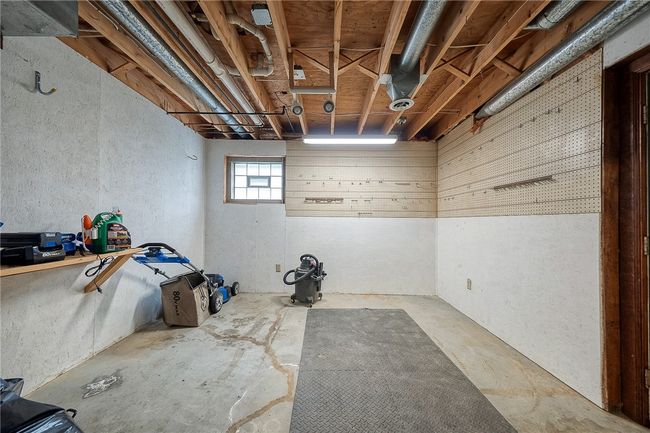 2938 Kane Rd, House other with 3 bedrooms, 3 bathrooms and null parking in Aliquippa PA | Image 31