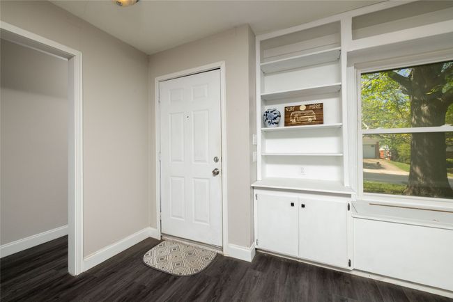 Front Living Room | Image 6