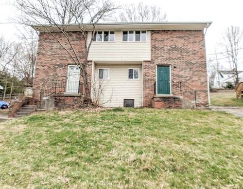 118 Central Ave, Berea, KY, 40403-1822 | Card Image