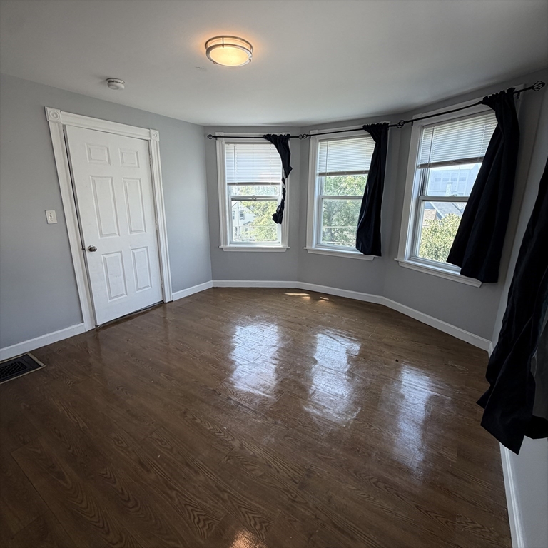 Residential Lease in Lynn 3