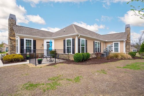2483 Baskette Way, Chattanooga, TN, 37421-7615 | Card Image