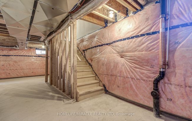 28 Yvonne Dr, House attached with 3 bedrooms, 4 bathrooms and 1 parking in Brampton ON | Image 26