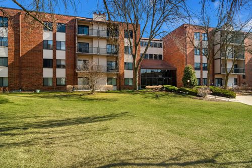 405-3030 Pheasant Creek Dr, Northbrook, IL, 60062-3372 | Card Image