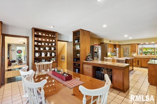 1570 N Academy St, House other with 5 bedrooms, 4 bathrooms and null parking in Galesburg IL | Image 36
