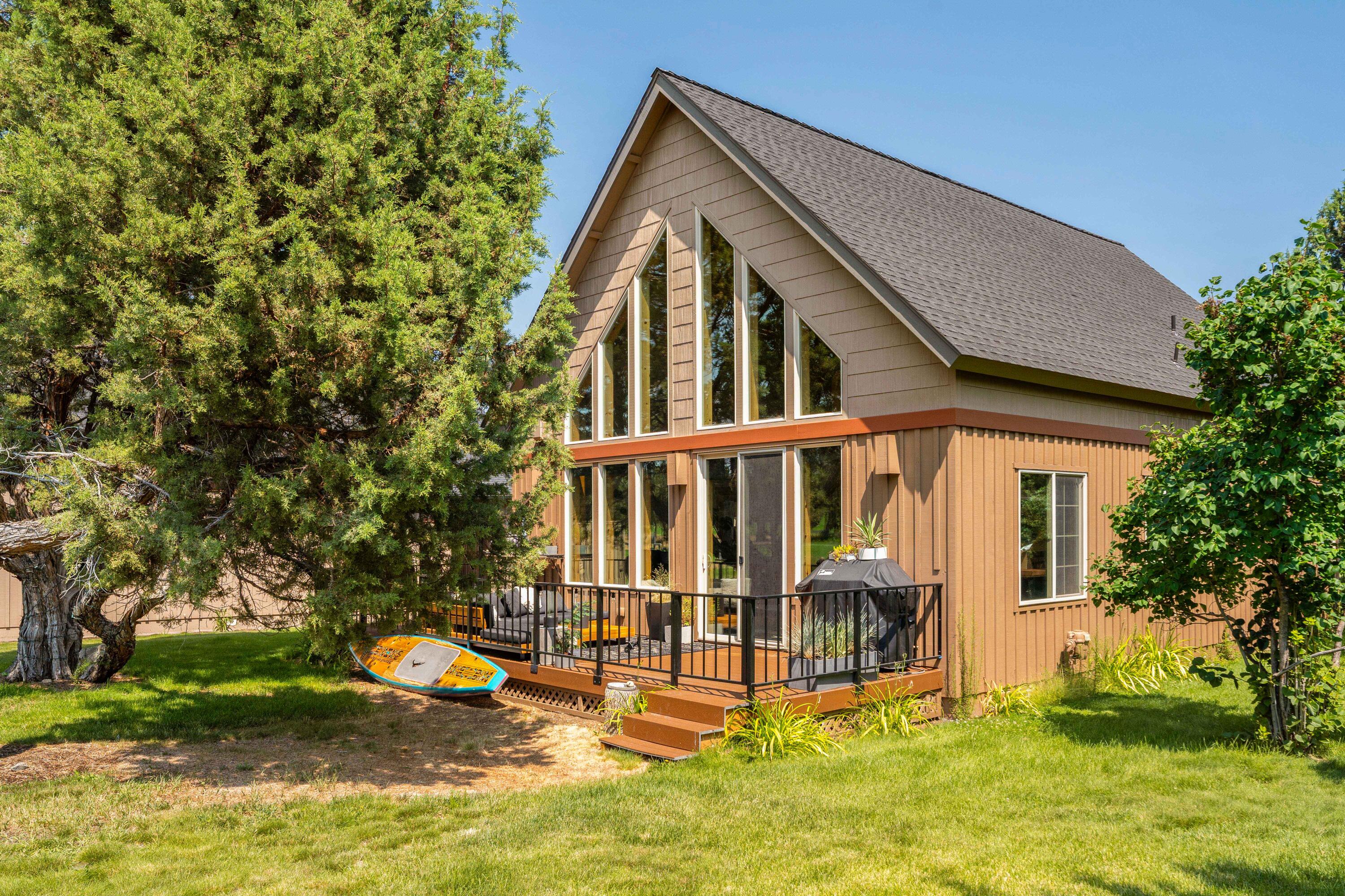 Red Wing Ln, Redmond, OR 97756