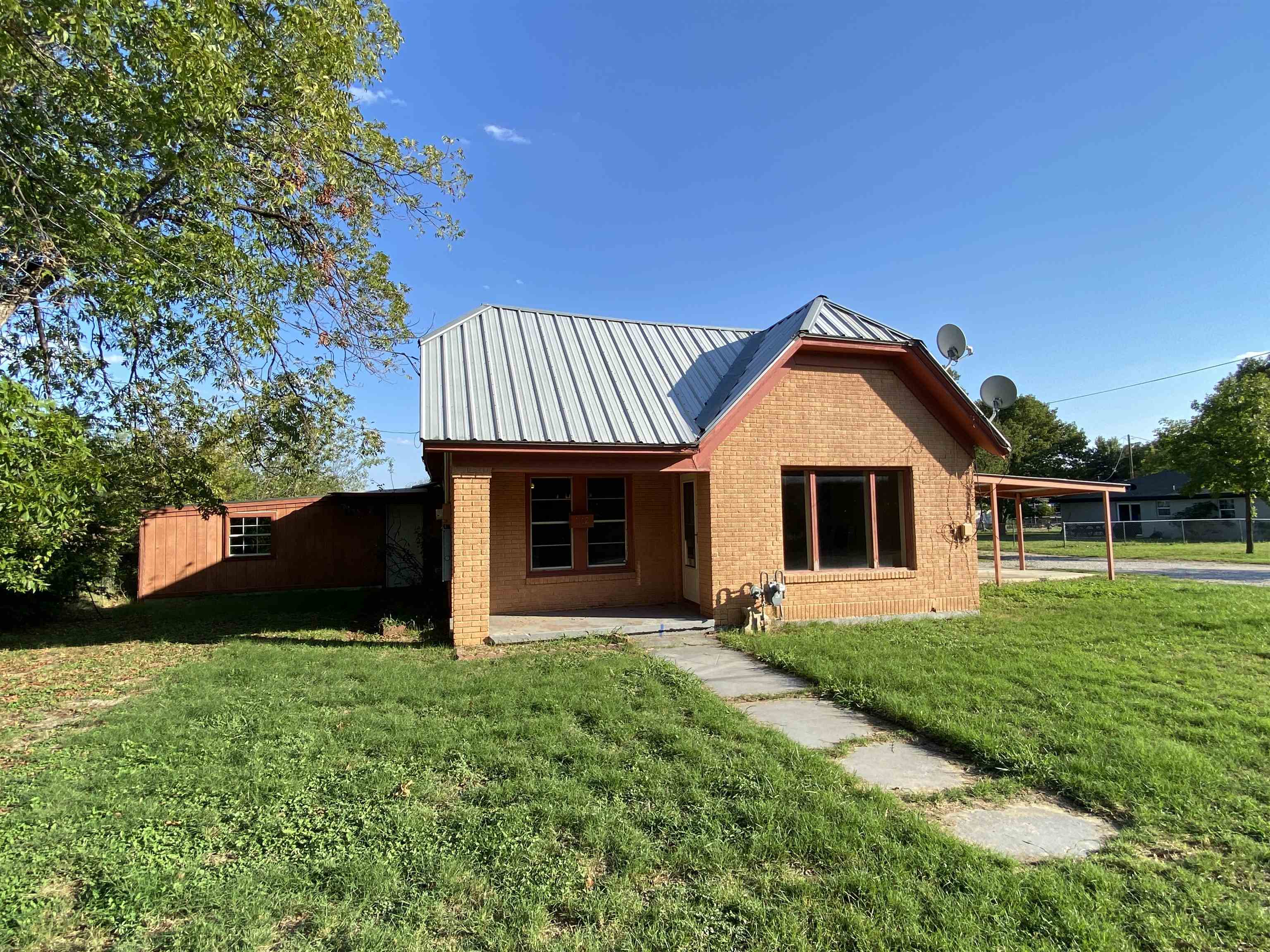 Holcomb St, Brownwood, TX 76801