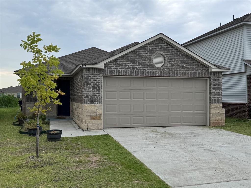 Easton Ln, Oklahoma City, OK 73127