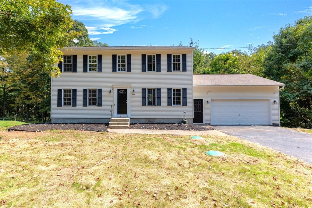 Ventura St, Ludlow, MA 01056