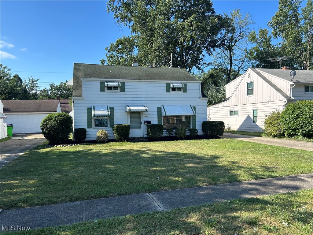 Drakefield Ave, Euclid, OH 44132