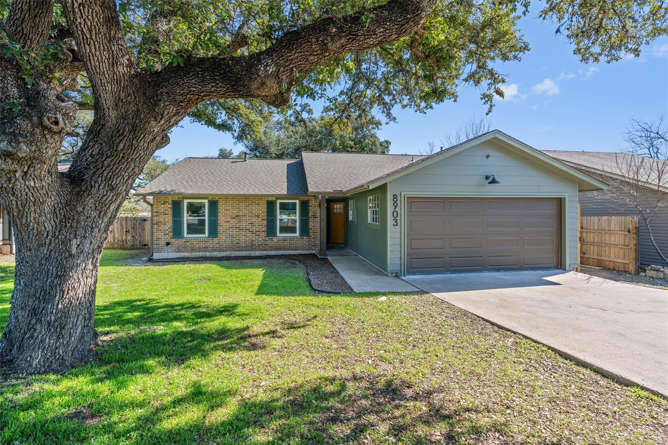 Curlew Dr, Austin, TX 78748