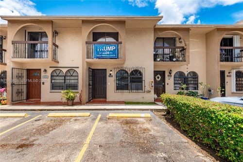 25-1082 W 79th St, Hialeah, FL, 33014-3539 | Card Image