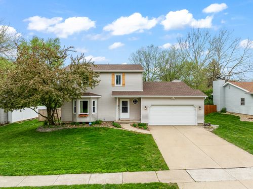 105 Colchester Dr, Normal, IL, 61761-2734 | Card Image