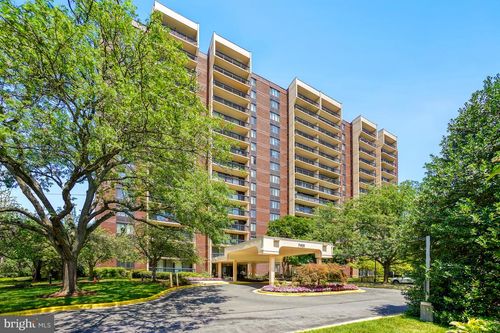 215-7401 Westlake Ter, BETHESDA, MD, 20817-6526 | Card Image
