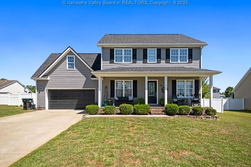 94 Prado Dr, Hurricane, WV, 25526-1084 | Card Image