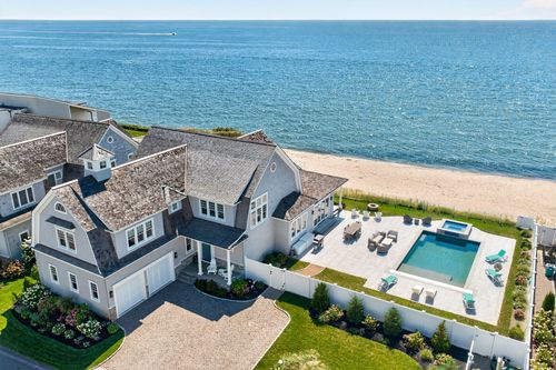 50 Coastline Dr, Mashpee, MA, 02649-1415 | Card Image