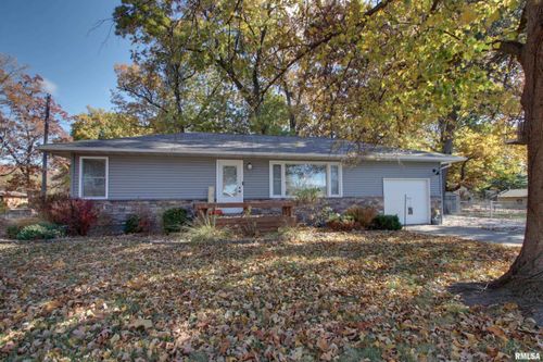 530 Hickory Grv W, Quincy, IL, 62305-8792 | Card Image