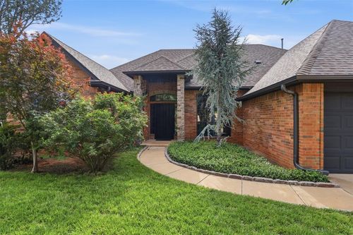 617 Trisha Ln, Norman, OK, 73072-3717 | Card Image