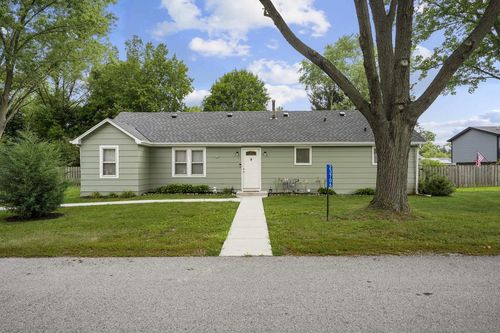23706 81st St, Salem, WI, 53168-9428 | Card Image