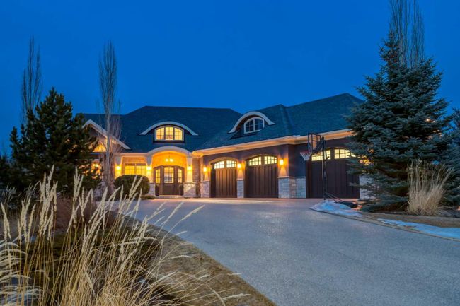 36 Mackenas Way, Home with 5 bedrooms, 4 bathrooms and 6 parking in Rural Rocky View County AB | Image 5