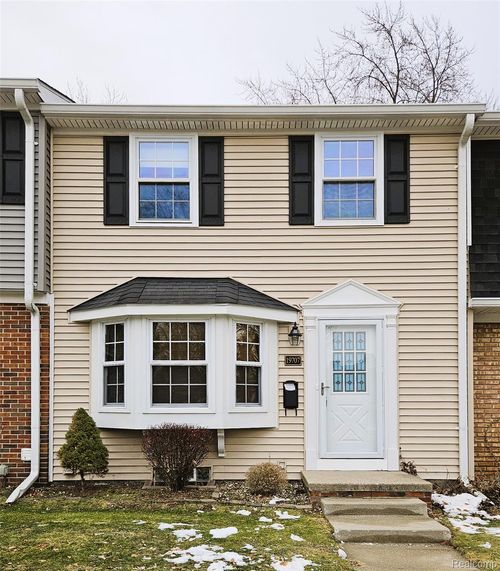 19707 Hayes Ct, Northville, MI, 48167-2503 | Card Image