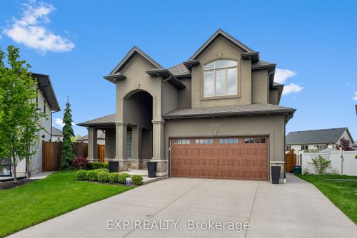 7691 Willey St, Niagara Falls, ON, L2G0H1 | Card Image