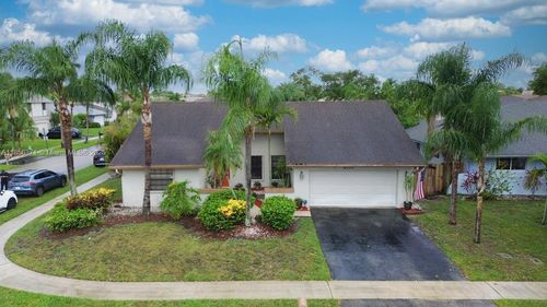 9300 Nw 32nd Mnr, Sunrise, FL, 33351-7111 | Card Image