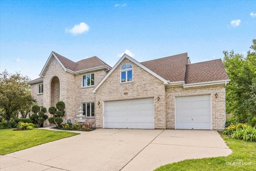 1058 Courtland Pl, Aurora, IL, 60502-6955 | Card Image