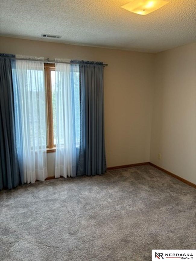 UNIT-302 - 3001 S 51 St Street Ct, Condo with 2 bedrooms, 1 bathrooms and 1 parking in Lincoln NE | Image 8