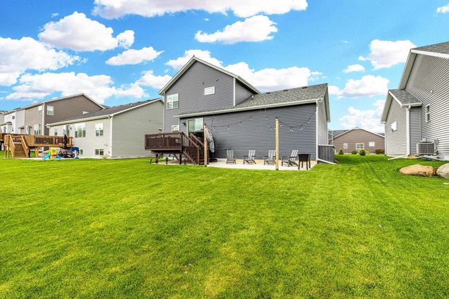 6111 E Red Oak Trail, House other with 3 bedrooms, 3 bathrooms and null parking in MCFARLAND WI | Image 17