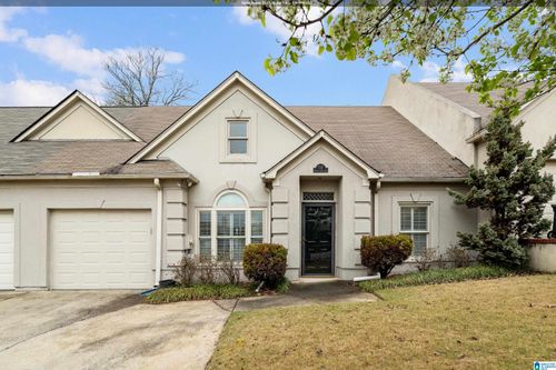 732 Canyon Creek Ln, VESTAVIA HILLS, AL, 35216-1763 | Card Image