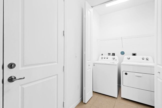 193 Nw 36 Th Ave, House other with 3 bedrooms, 3 bathrooms and null parking in Pompano Beach FL | Image 13