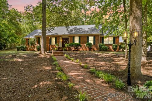 150 Kent Rd, Salisbury, NC, 28147-7876 | Card Image