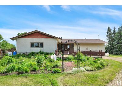 243023 Township Road 474, House other with 6 bedrooms, 3 bathrooms and null parking in Millet AB | Image 2