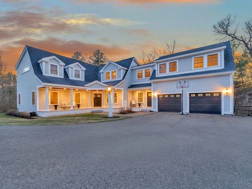 87 Porter Rd, Andover, MA, 01810-4846 | Card Image