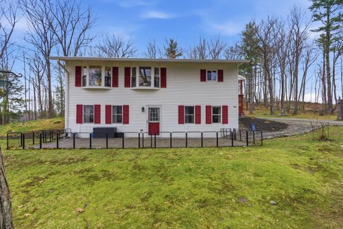 124 Sedgley Road, Greene, ME, 04236 | Card Image