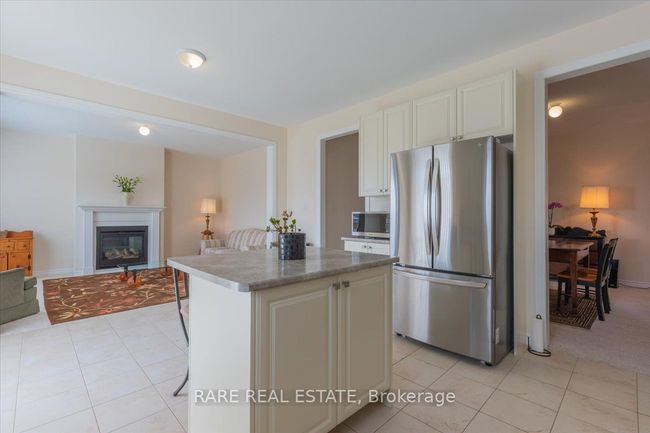 82 Rugman Cres, House other with 4 bedrooms, 4 bathrooms and 4 parking in Springwater ON | Image 14