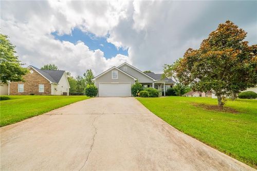 40 Princeton Ct, Covington, GA, 30016-7643 | Card Image