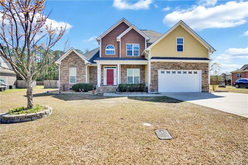 2816 Sand Trap Ln, Hope Mills, NC, 28348-9768 | Card Image