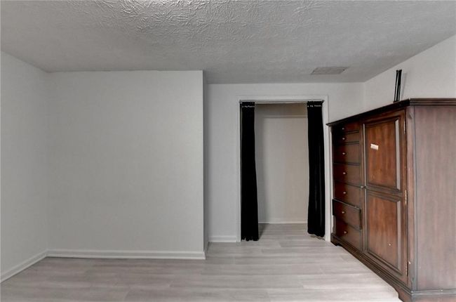 4080 Cherry Ridge Walk, House other with 5 bedrooms, 3 bathrooms and null parking in Suwanee GA | Image 28