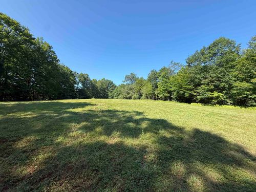 10-2 Ingalls Rd, Jaffrey, NH, 03452-6307 | Card Image