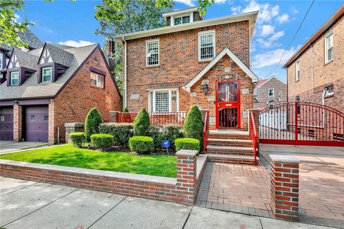 4615 Avenue I, Brooklyn, NY, 11234-1401 | Card Image