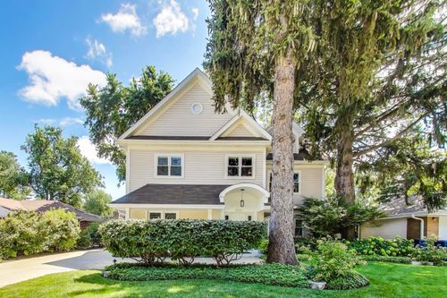 2621 Lake Ave, Wilmette, IL, 60091-1213 | Card Image