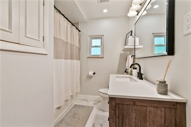 208 Chan Mowr Drive, House other with 3 bedrooms, 2 bathrooms and 2 parking in Middlesex Twp PA | Image 12