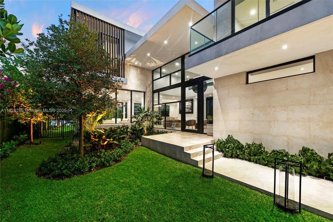 1410 S Biscayne Point Rd, House other with 6 bedrooms, 7 bathrooms and null parking in Miami Beach FL | Image 4