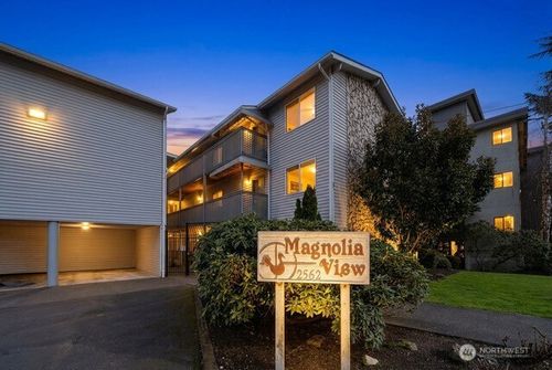apt-303-2562 Thorndyke Ave W, Seattle, WA, 98199-3542 | Card Image