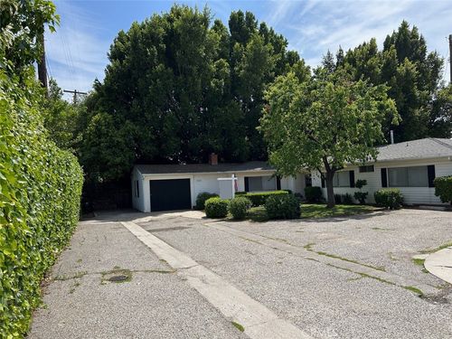 15382 Victory Blvd, Van Nuys, CA, 91406-6245 | Card Image