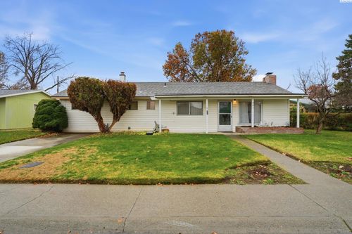 381 Wright Ave, Richland, WA, 99352-3949 | Card Image