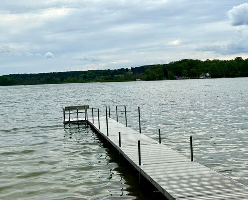 3057 Circle Dr, Cascade, WI, 53011-1329 | Card Image