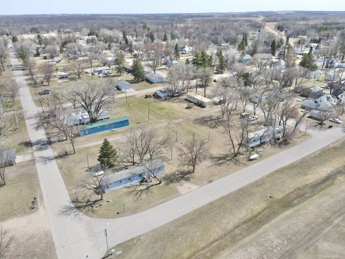 200 1st St Ne, Twin Valley, MN, 56584-4326 | Card Image