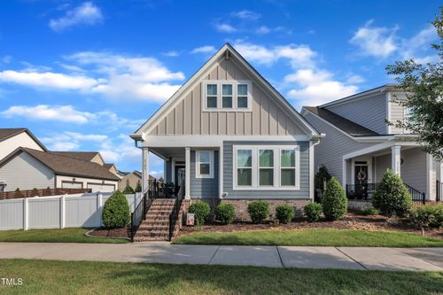 5105 Beckom St, Raleigh, NC, 27616-6686 | Card Image